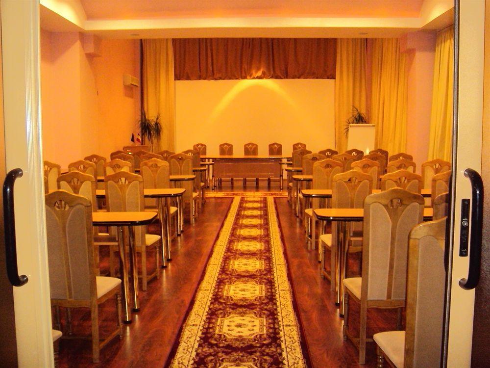 Hotel Ambassador Baia Mare Exterior foto